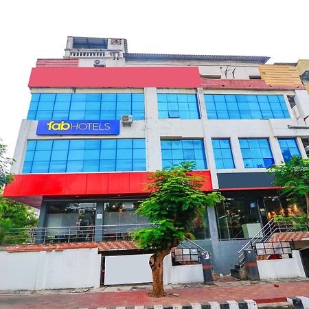 Fabexpress Korner Inn - Sivaji Park Visakhapatnam Exterior photo
